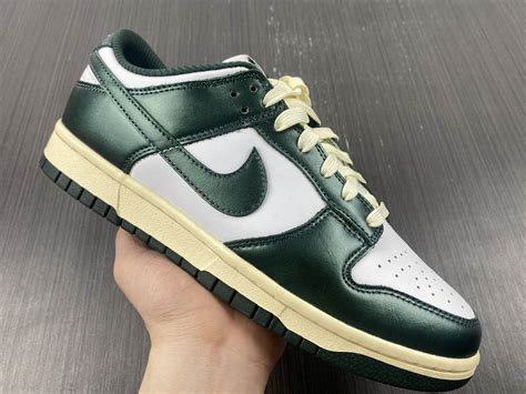 vintage green dunks stockx